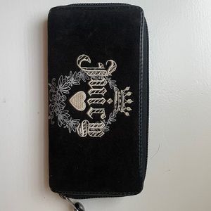 Juicy Couture Black Velour Wallet - LIKE NEW!